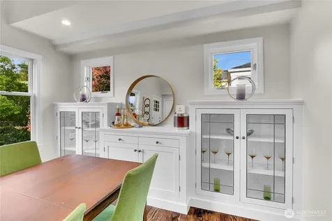 1545 NE 76th Street Seattle WA 98115
