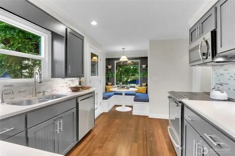 1545 NE 76th Street Seattle WA 98115