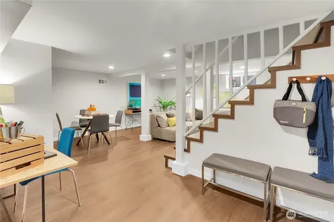 1545 NE 76th Street Seattle WA 98115