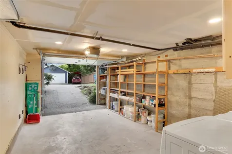 1545 NE 76th Street Seattle WA 98115