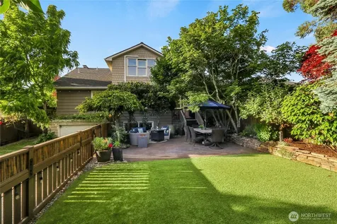 1545 NE 76th Street Seattle WA 98115