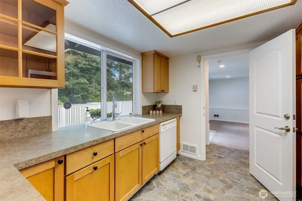 4606 Archer Drive SE Olympia WA 98513