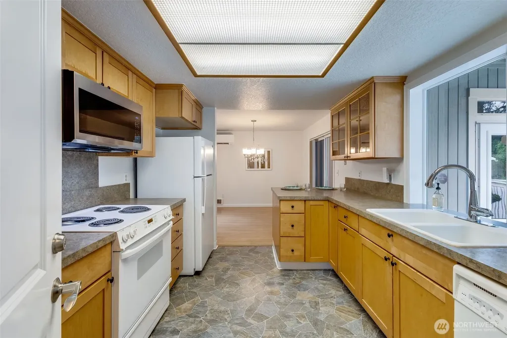 4606 Archer Drive SE Olympia WA 98513