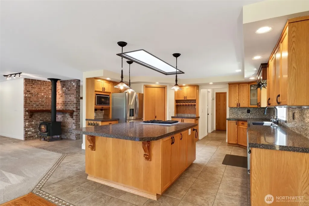 46728 286th Avenue SE Enumclaw WA 98022