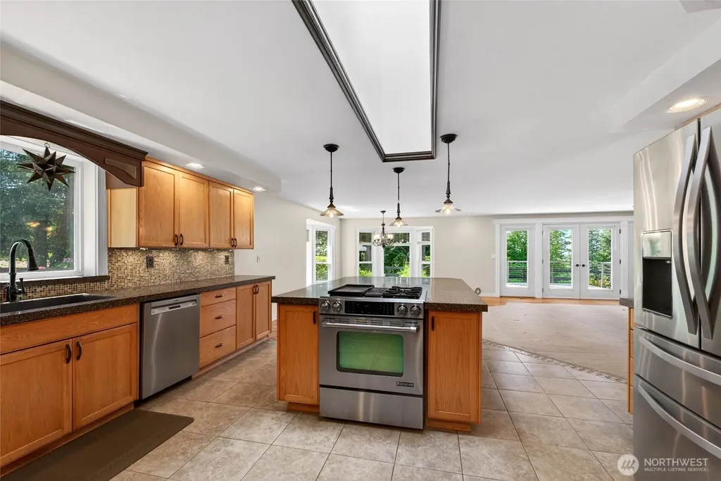 46728 286th Avenue SE Enumclaw WA 98022
