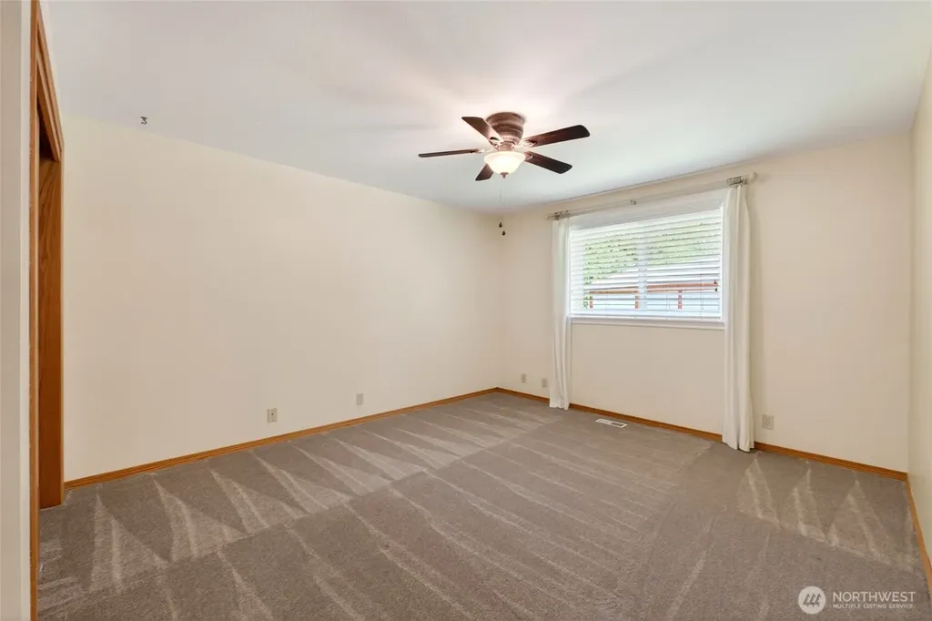 46728 286th Avenue SE Enumclaw WA 98022