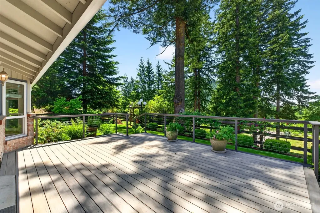 46728 286th Avenue SE Enumclaw WA 98022