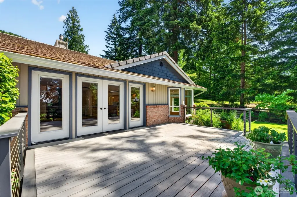 46728 286th Avenue SE Enumclaw WA 98022