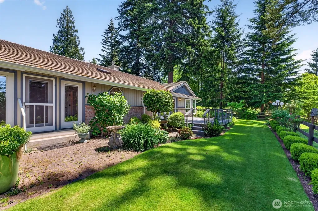 46728 286th Avenue SE Enumclaw WA 98022