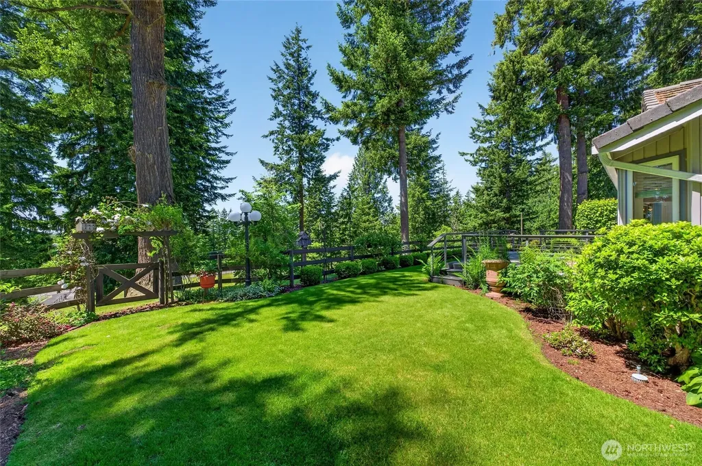 46728 286th Avenue SE Enumclaw WA 98022