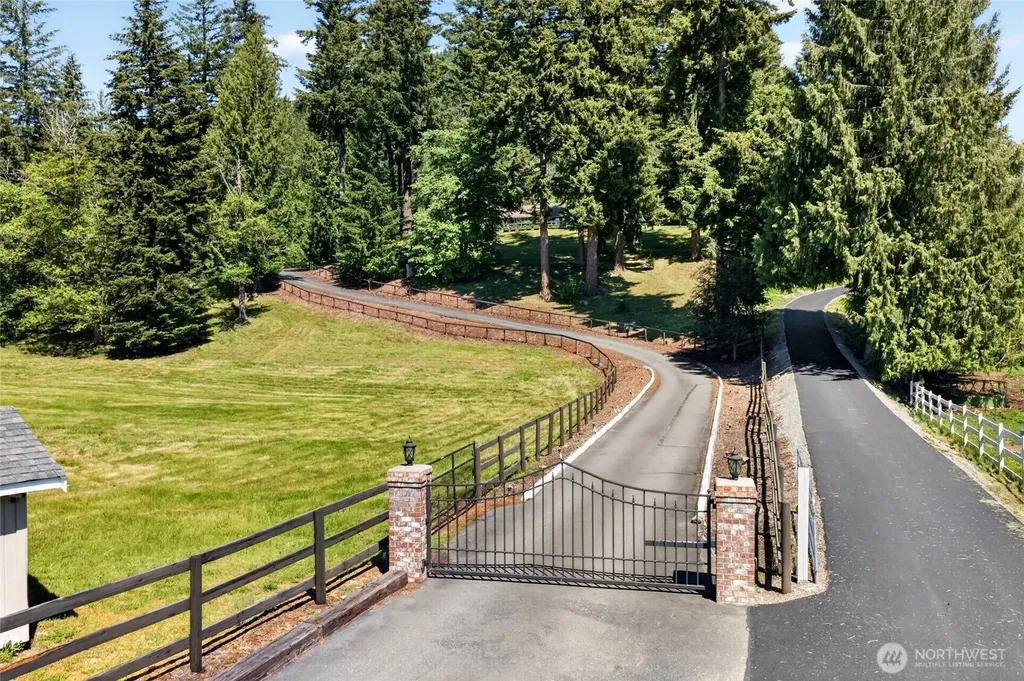 46728 286th Avenue SE Enumclaw WA 98022