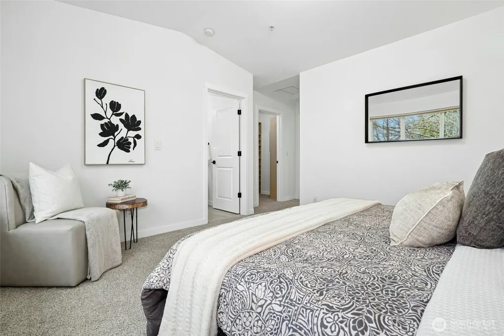 2062 NW Boulder Way Drive Issaquah WA 98027