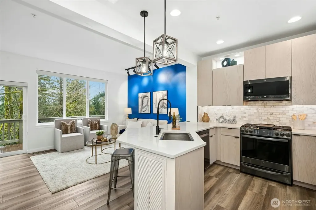2062 NW Boulder Way Drive Issaquah WA 98027
