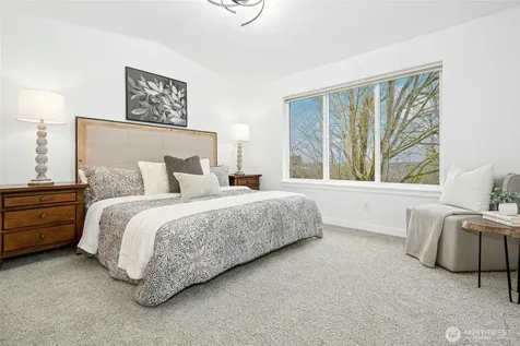 2062 NW Boulder Way Drive Issaquah WA 98027