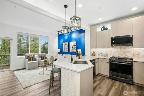 2062 NW Boulder Way Drive Issaquah WA 98027