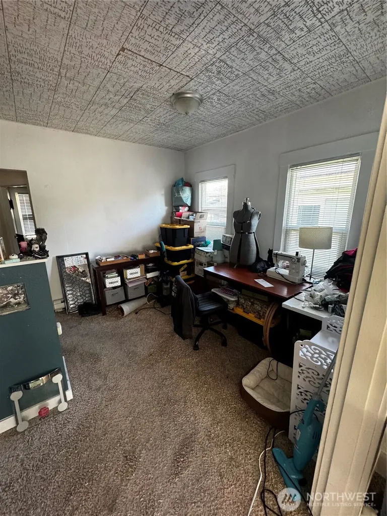 3210 Grand Avenue Everett WA 98201