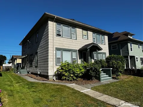3210 Grand Avenue Everett WA 98201