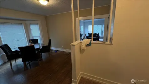 3210 Grand Avenue Everett WA 98201