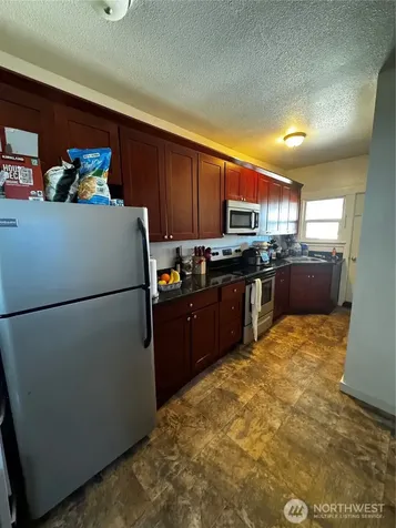 3210 Grand Avenue Everett WA 98201