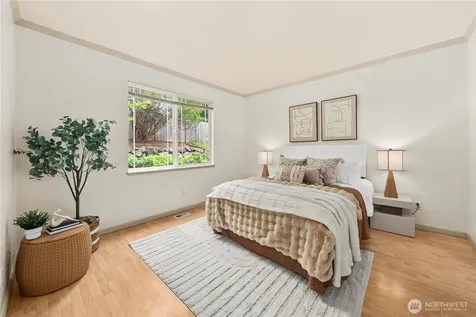 4450 248th Lane SE Sammamish WA 98029