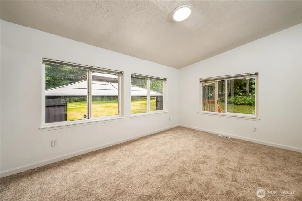 2579 Green Acres Lane Oak Harbor WA 98277