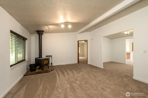 2579 Green Acres Lane Oak Harbor WA 98277