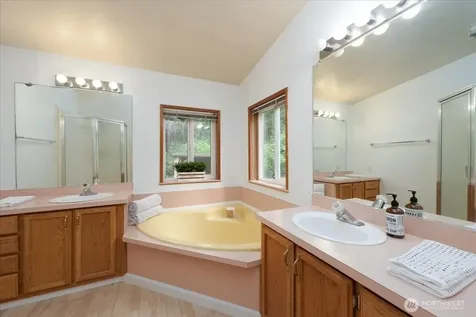 2579 Green Acres Lane Oak Harbor WA 98277