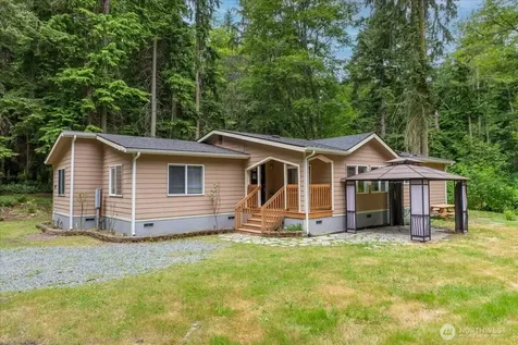 2579 Green Acres Lane Oak Harbor WA 98277