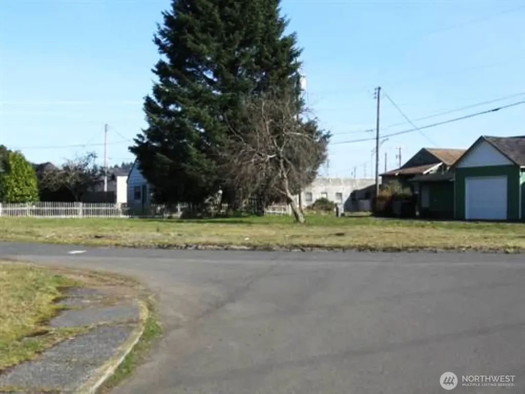 418 N Division Street Aberdeen WA 98520