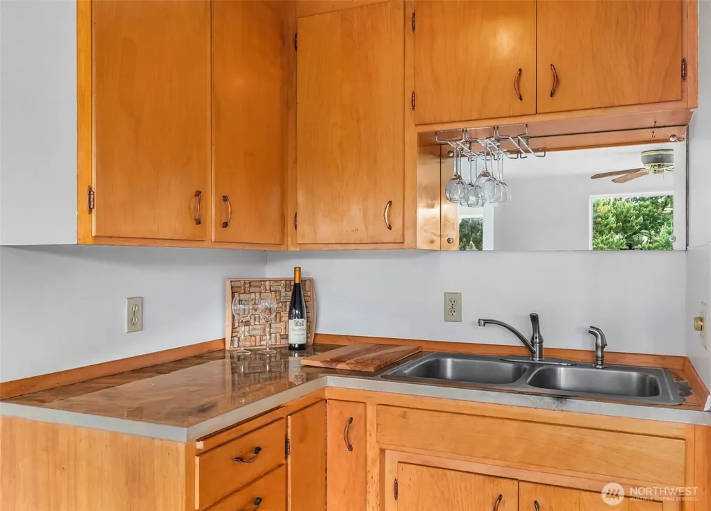 1123 Aberdeen Street Westport WA 98595