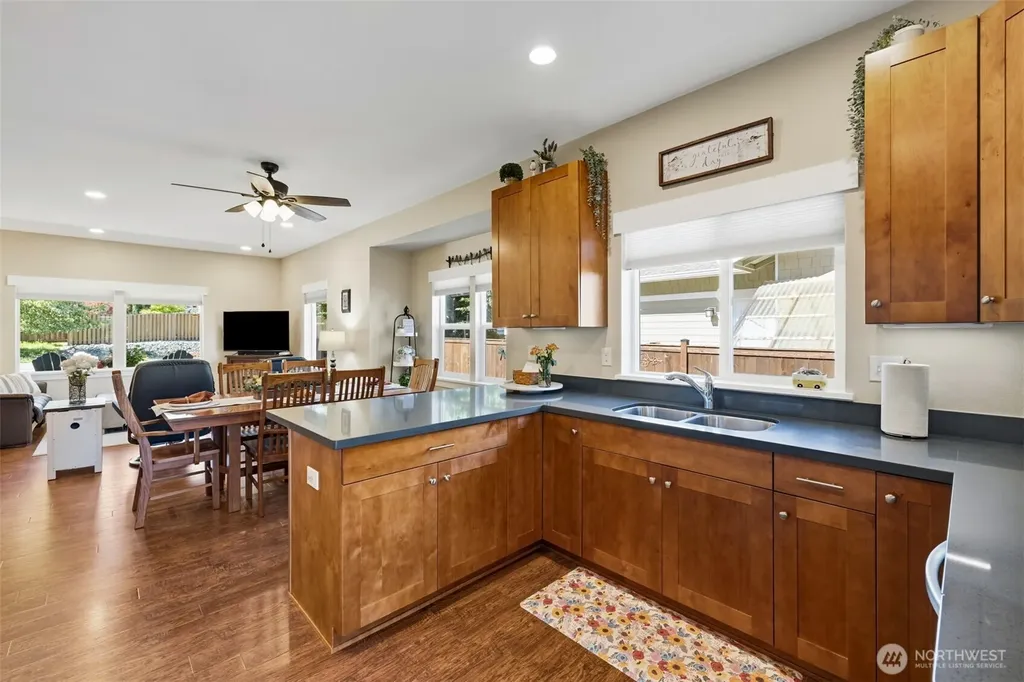 1325 Eckard Avenue Port Angeles WA 98362
