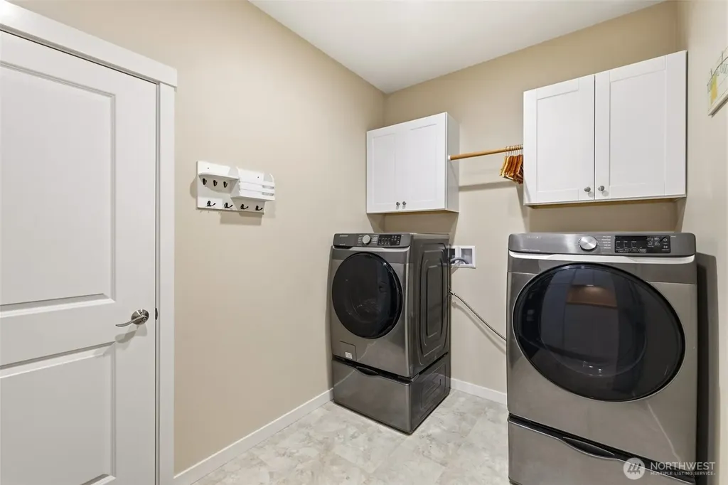 1325 Eckard Avenue Port Angeles WA 98362