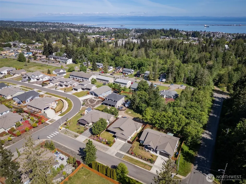 1325 Eckard Avenue Port Angeles WA 98362