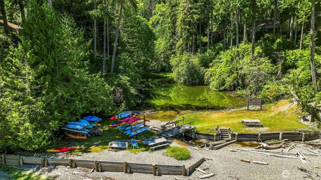 304 E Pointes Drive E Shelton WA 98584