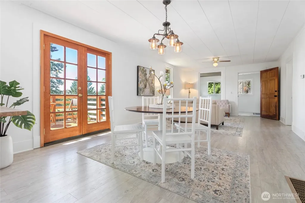 3320 Lindsay Avenue Bellingham WA 98229