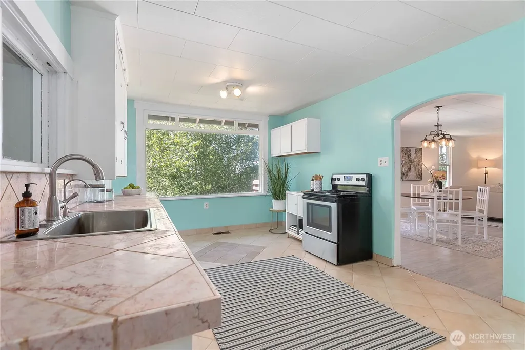 3320 Lindsay Avenue Bellingham WA 98229