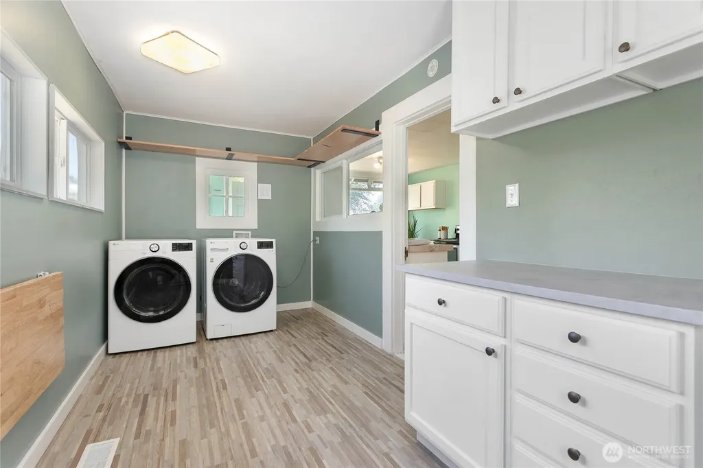 3320 Lindsay Avenue Bellingham WA 98229