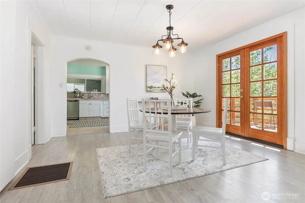 3320 Lindsay Avenue Bellingham WA 98229