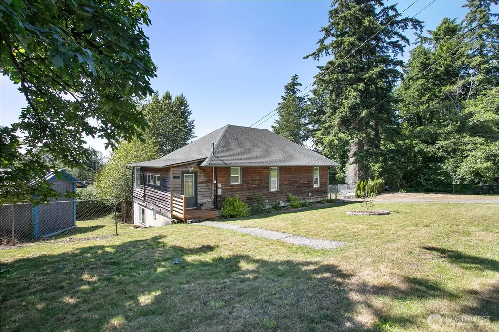 3320 Lindsay Avenue Bellingham WA 98229