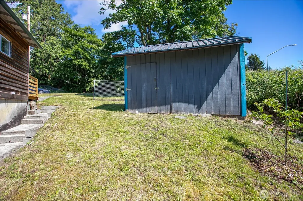 3320 Lindsay Avenue Bellingham WA 98229