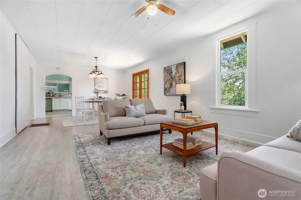 3320 Lindsay Avenue Bellingham WA 98229
