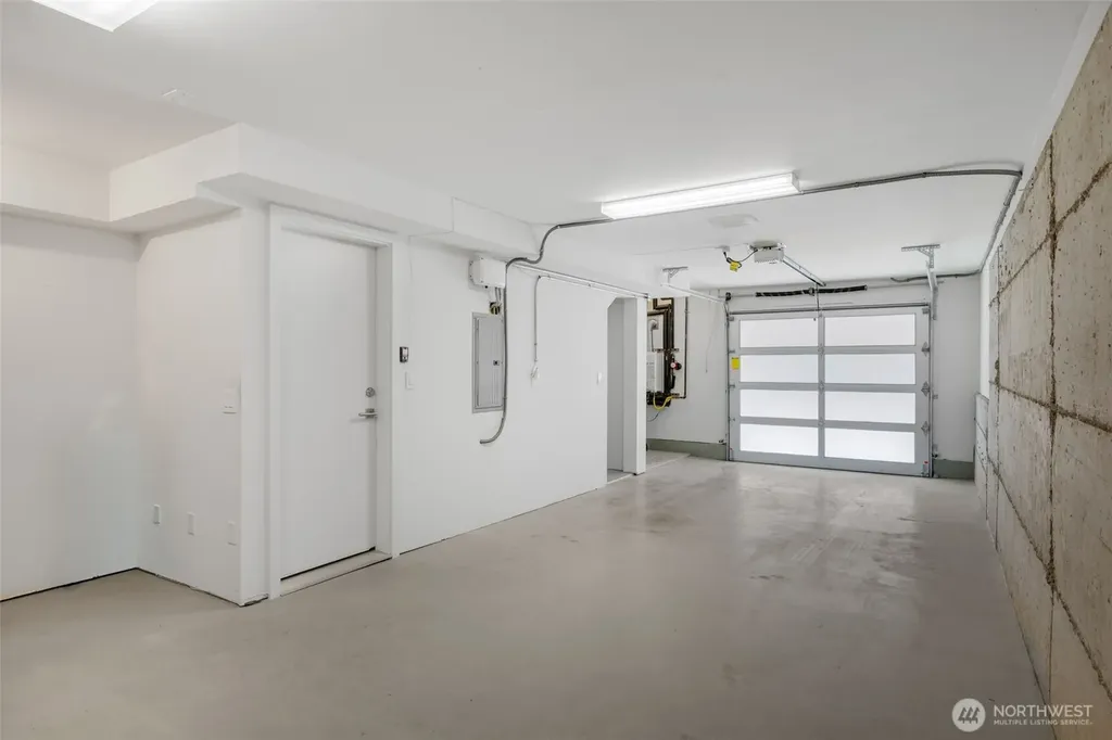 307 14th Avenue E Seattle WA 98112