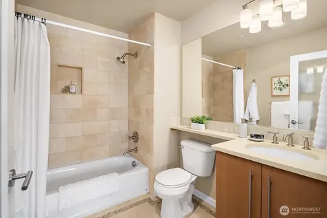 1417 Queen Anne Avenue N Seattle WA 98109