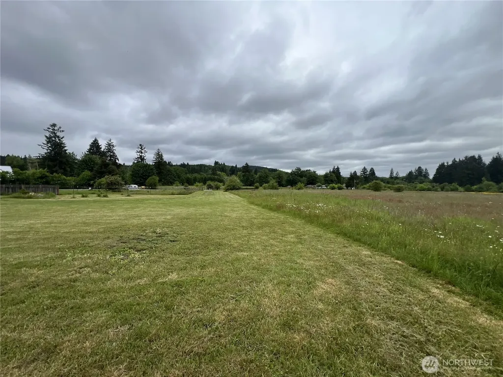 1899 State Route 506 Vader WA 98593