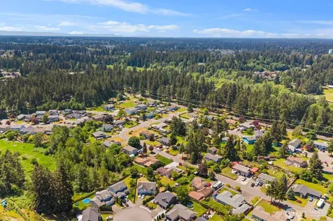 15616 40th Avenue E Tacoma WA 98446
