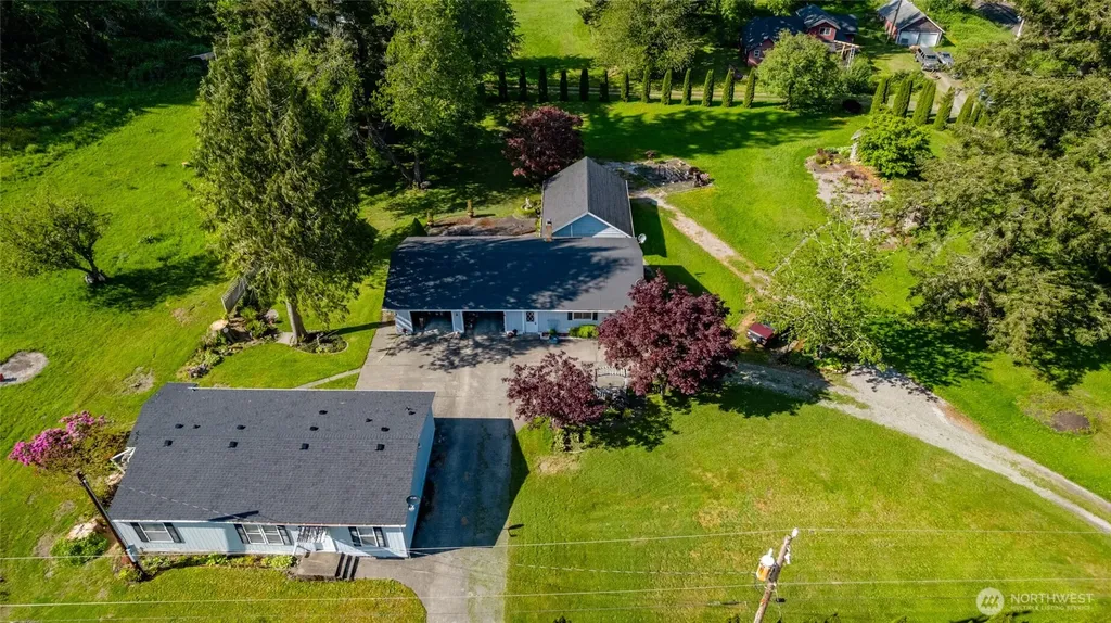 5194 School Street Acme WA 98220