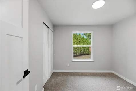1303 Beach Avenue Marysville WA 98270