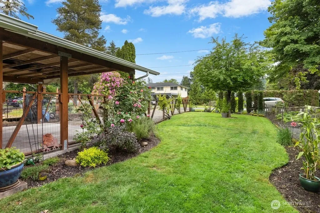 8608 307th Avenue SE Preston WA 98050