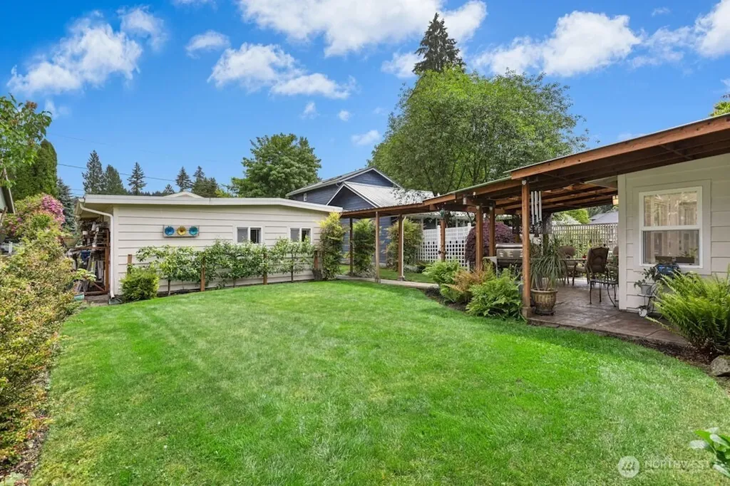 8608 307th Avenue SE Preston WA 98050
