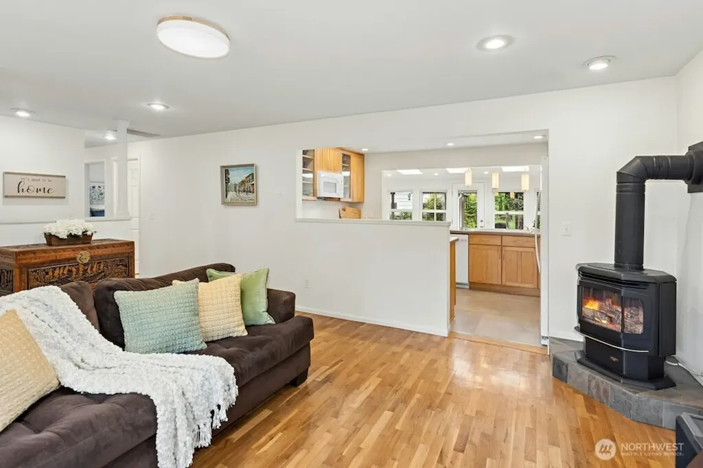 8608 307th Avenue SE Preston WA 98050